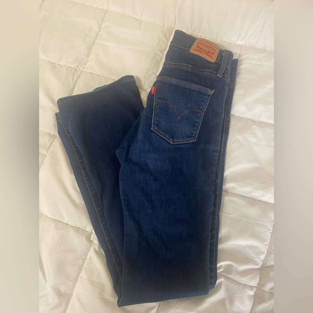 Women’s Levi’s bootcut jeans